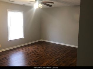 5290 Mainstream Cir, Norcross, GA 30092