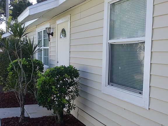 Front of duplex