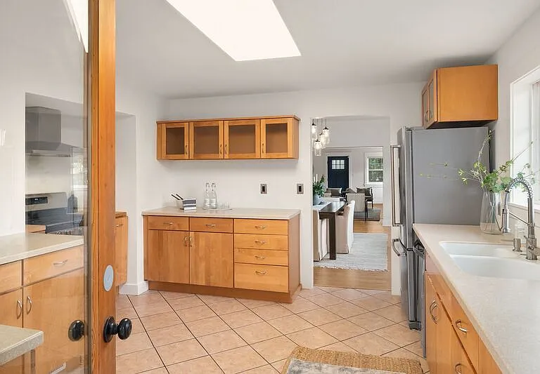6750 12th Ave NW — Photo 13