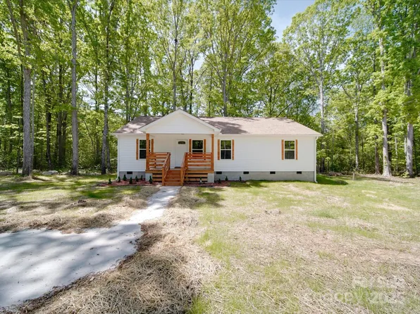 1241 Pitts Rd, Chester, SC 29706