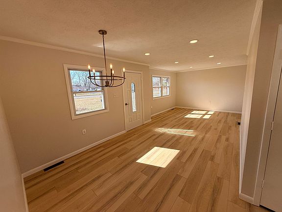 4th image of 11109 Port Republic Rd