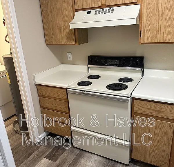 4531 Boardwalk Dr W #W-W-9 — Photo 13