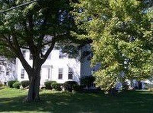 235 Lions Mouth Rd, Amesbury, MA 01913