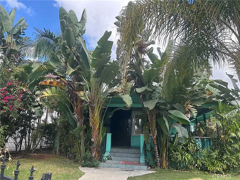 4727 Oakwood Ave — Photo 4