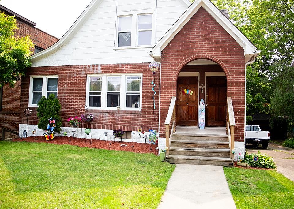 1st image of 516 Woodlawn Ave