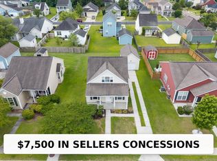 213 Killarney Trl, Moncks Corner, SC 29461