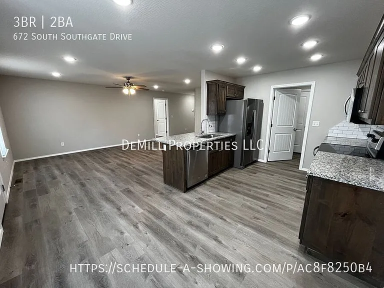672 S Southgate Dr — Photo 5