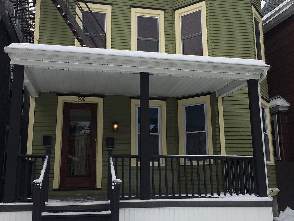 1st image of 306 Baynes St #1