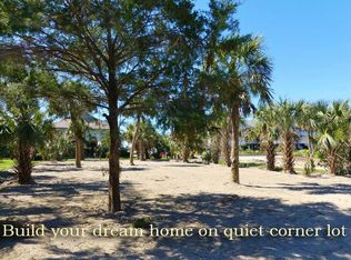 3518 Myrtle St, Edisto Island, SC 29438