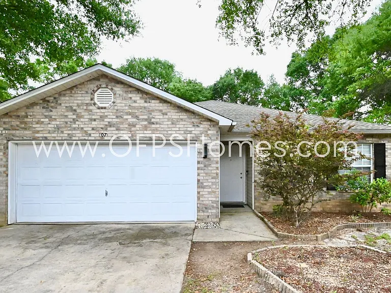 107 Cabana Way — Photo 21