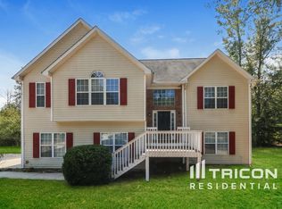175 Pooles Bend Ct, Hiram, GA 30141