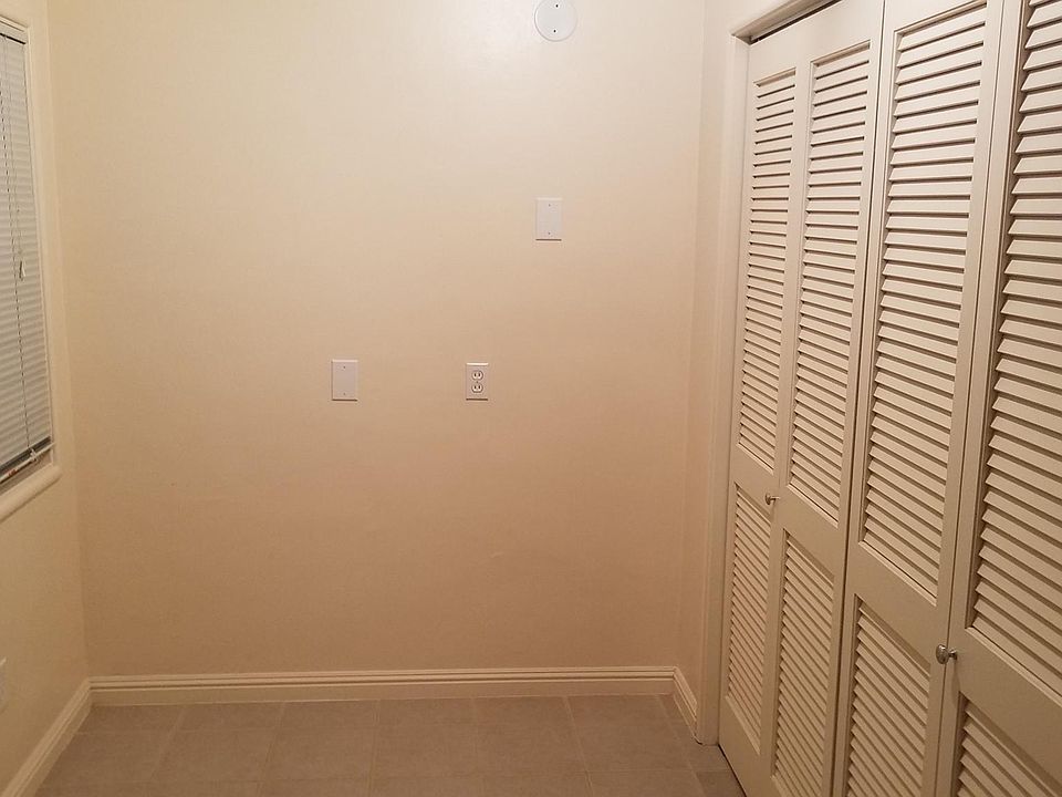 2nd image of 6531 Stockton Ave