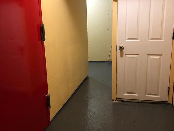 5th image of 1303 Bristow St #1