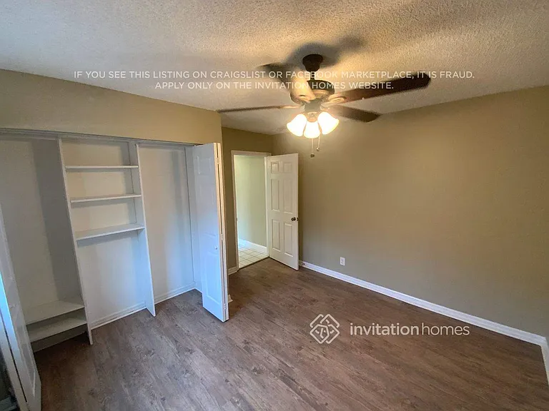1320 SW 18th St — Photo 11