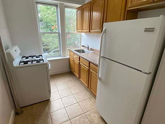 3rd image of 36-11 31st Ave #2