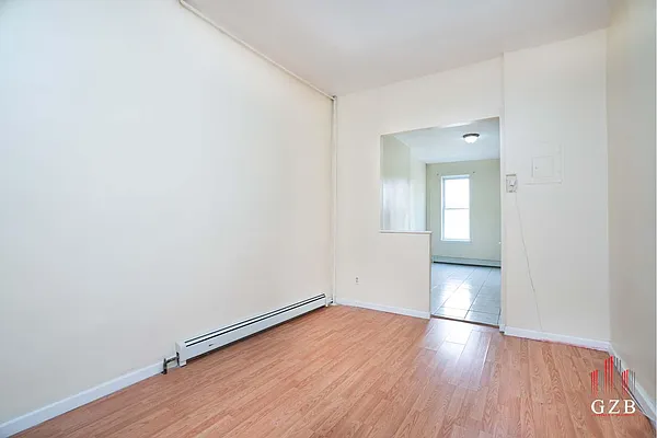 Rented by Avenues Real Estate | media 6