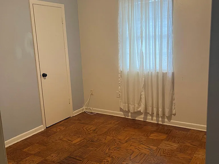 220 Harrell Dr — Photo 11