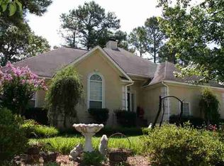 307 Hickory Gln, Centerville, GA