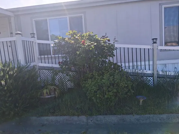 1502 Agape Way, Grants Pass, OR 97527