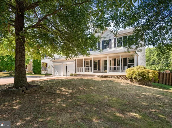 809 Woodbine Ct, Purcellville, VA 20132