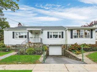 82 Fennimore Ave, Yonkers, NY 10701
