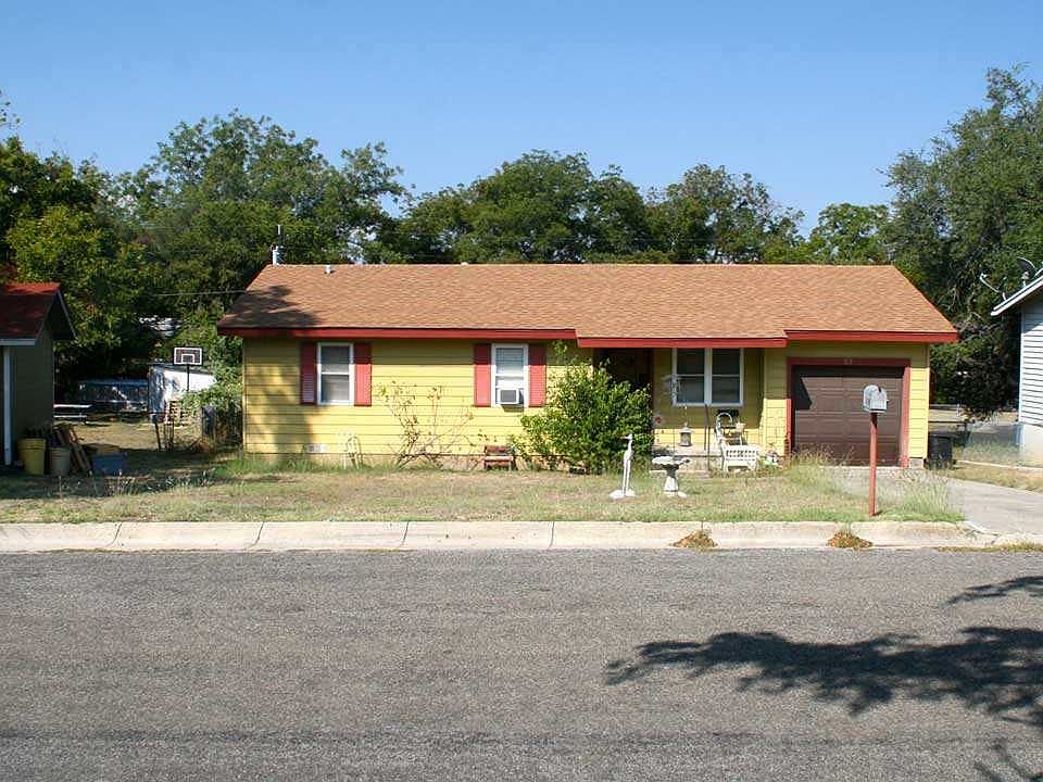1st image of 83 Sue Ann Dr