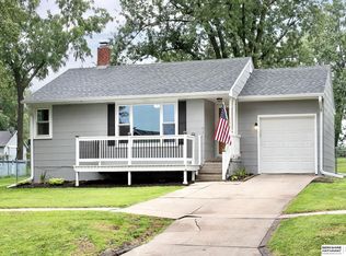 309 4th St, Yutan, NE 68073