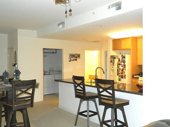 4th image of 300 Anthony Ave Unit 403