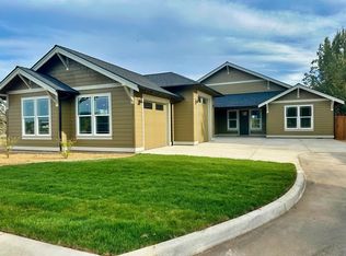 502 NW Rimrock Ct, Redmond, OR 97756