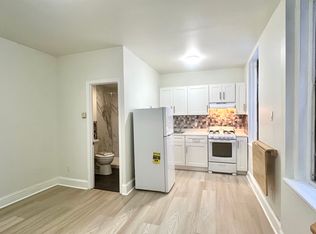 744 S 15th St APT 1R, Philadelphia, PA 19146