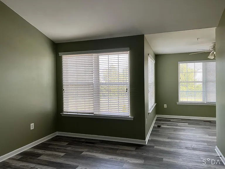 1537 Sunswept Dr — Photo 19
