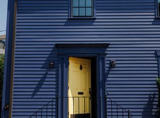 42 Green St, Newport, RI 02840
