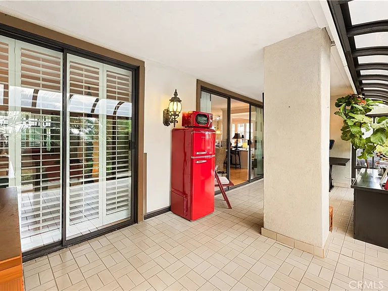 1 Sea Cove Ln — Photo 11