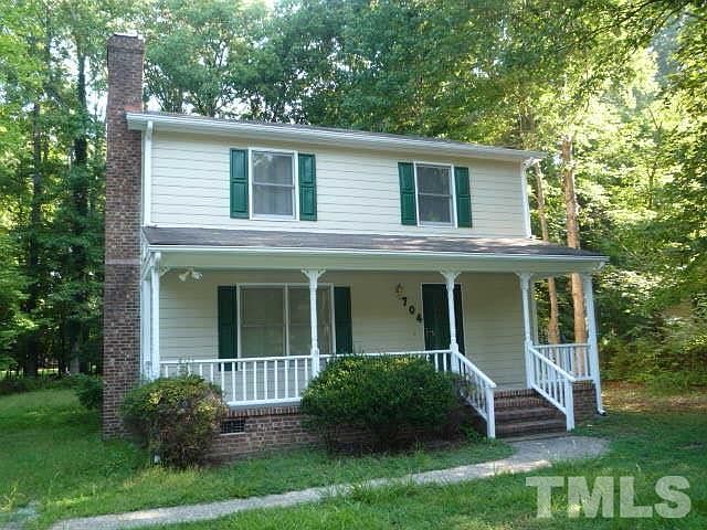 1st image of 704 Sanderson Dr