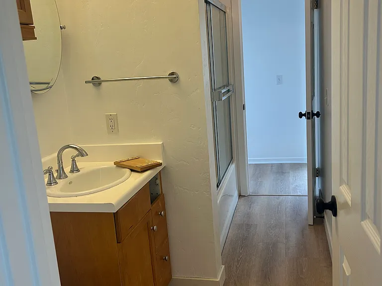 124 W Pedregosa St — Photo 6