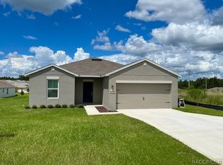 8247 W Eldron Pl, Dunnellon, FL 34434