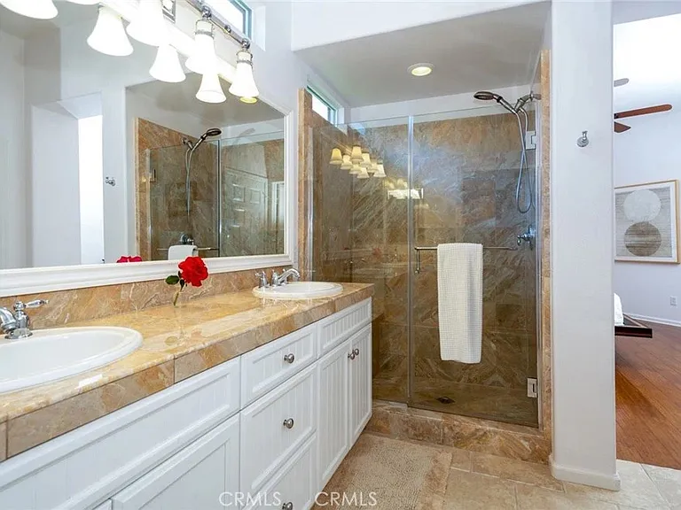 24024 Augusta Dr — Photo 10