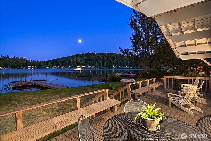 4th image of 3 SW LAKE ROESIGER ROAD