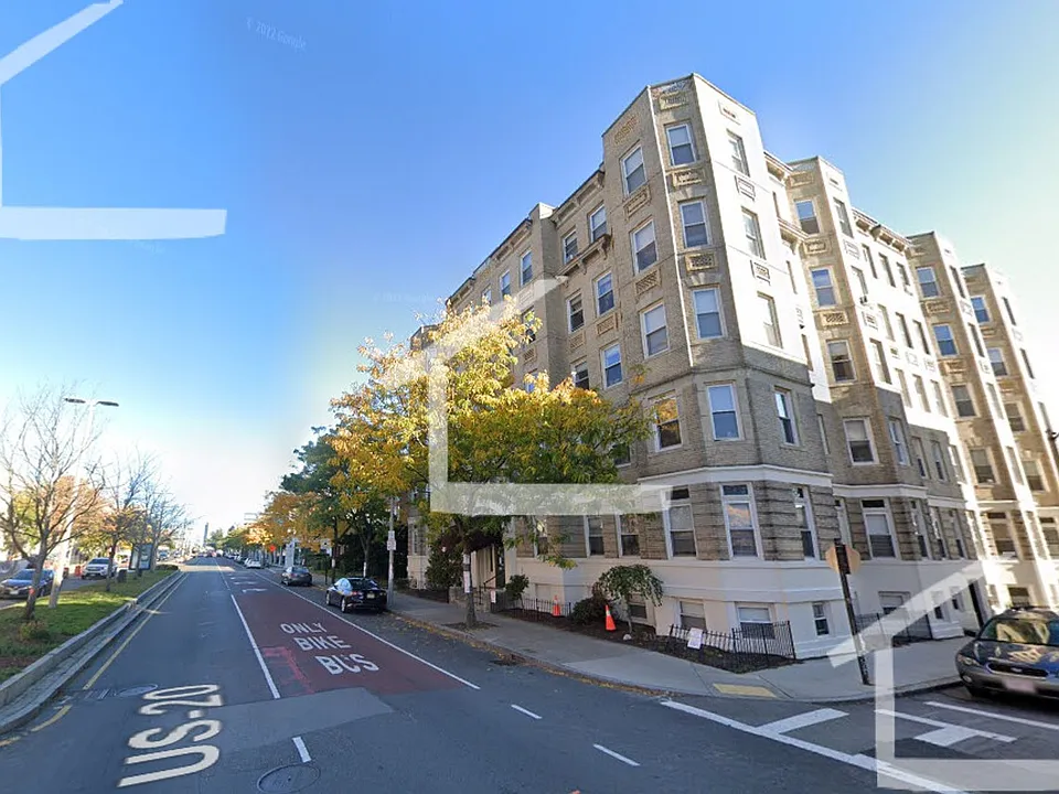 64 Brighton Ave #309