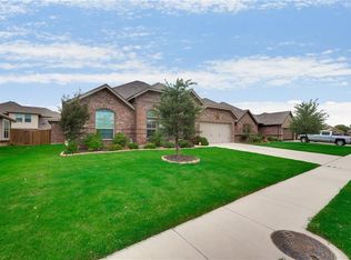 1247 Lantana Ln, Burleson, TX 76028