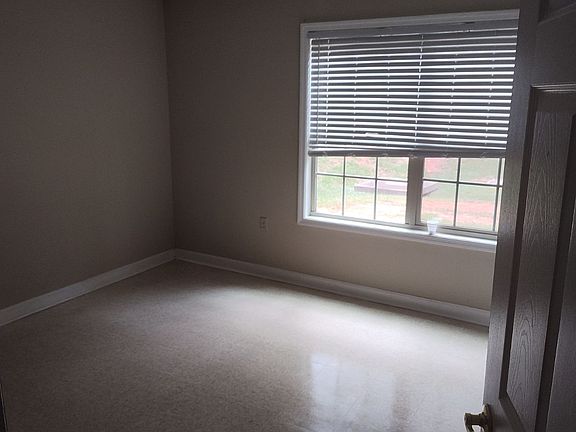 4th image of 1315 Brook Dr #1315A