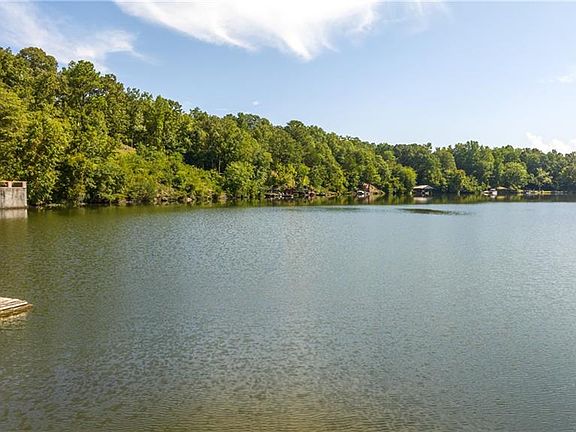 2nd image of 1374 Lee Road 380