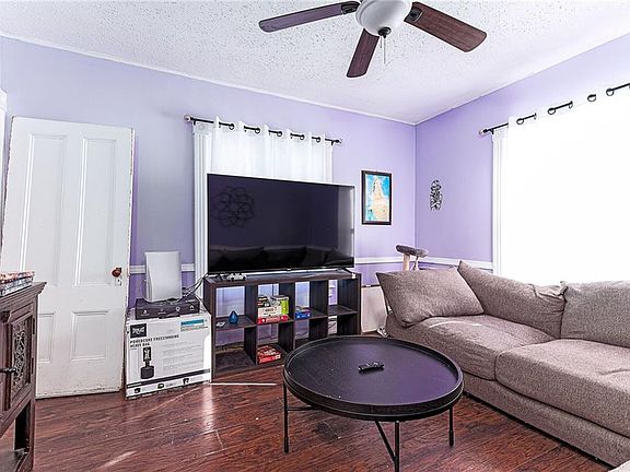 5th image of 11 Appleton Ave