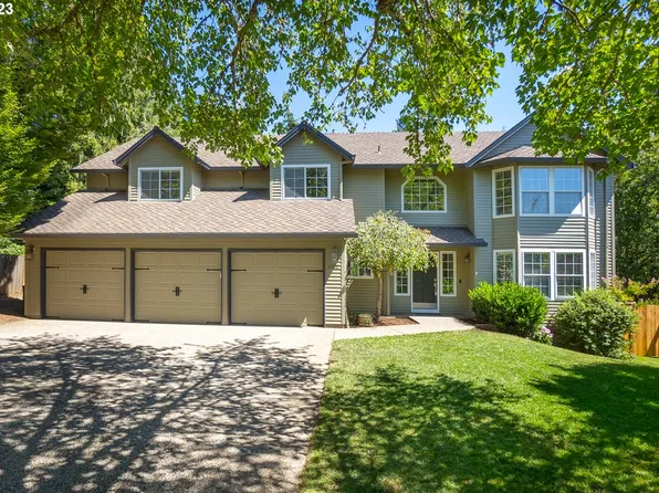 8580 SW Thoroughbred Pl, Beaverton, OR 97008