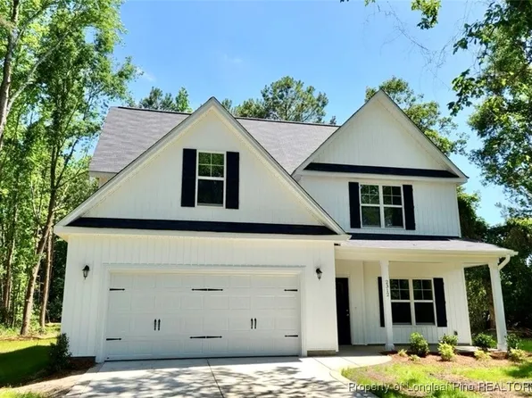 2312 Smith Rd, Hope Mills, NC 28348