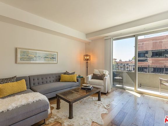 5th image of 12222 Wilshire Blvd APT 407