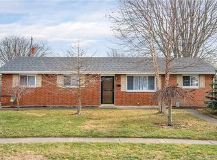 4520 Cynthia Dr, Enon, OH 45323