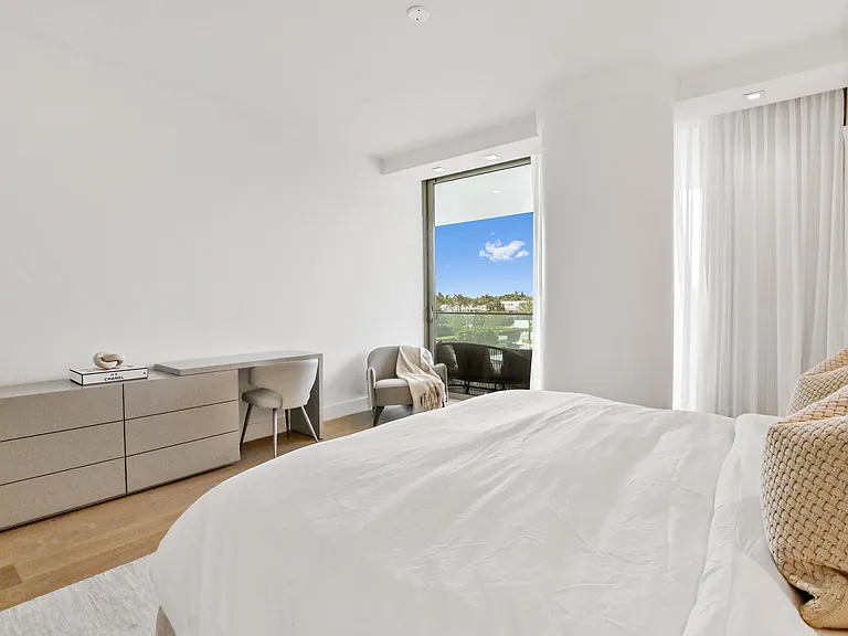 10203 Collins Ave #305 — Photo 31