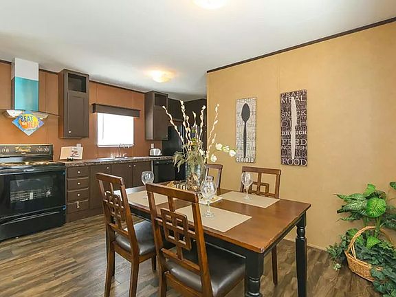 4th image of 1704 Mlk Jr Blvd #74