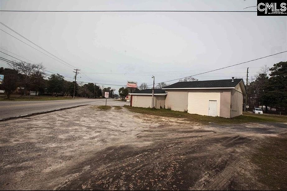 2nd image of Holland St #2231